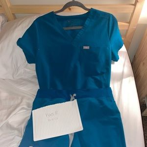FIGS pacific blue scrubs
